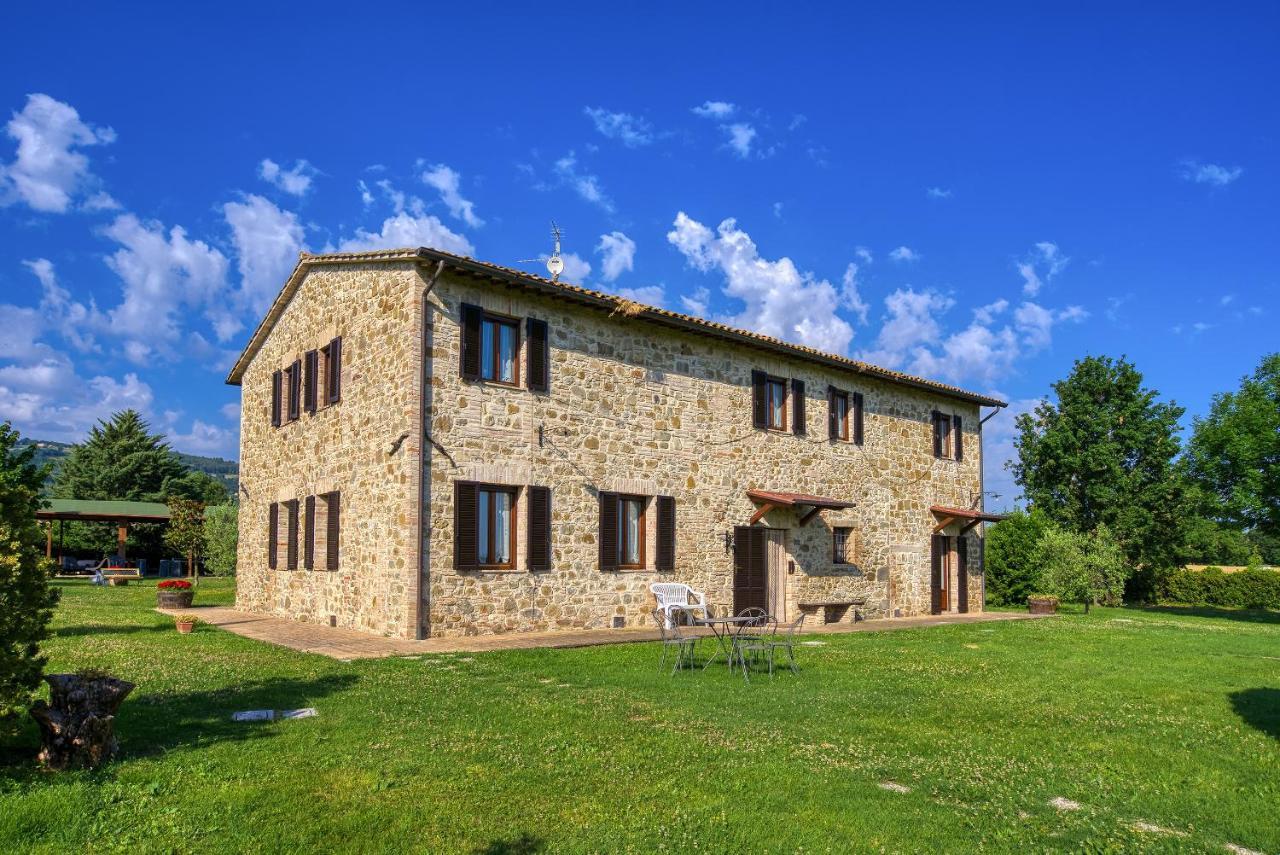Agriturismo Le Terre del Casale Asís Exterior foto